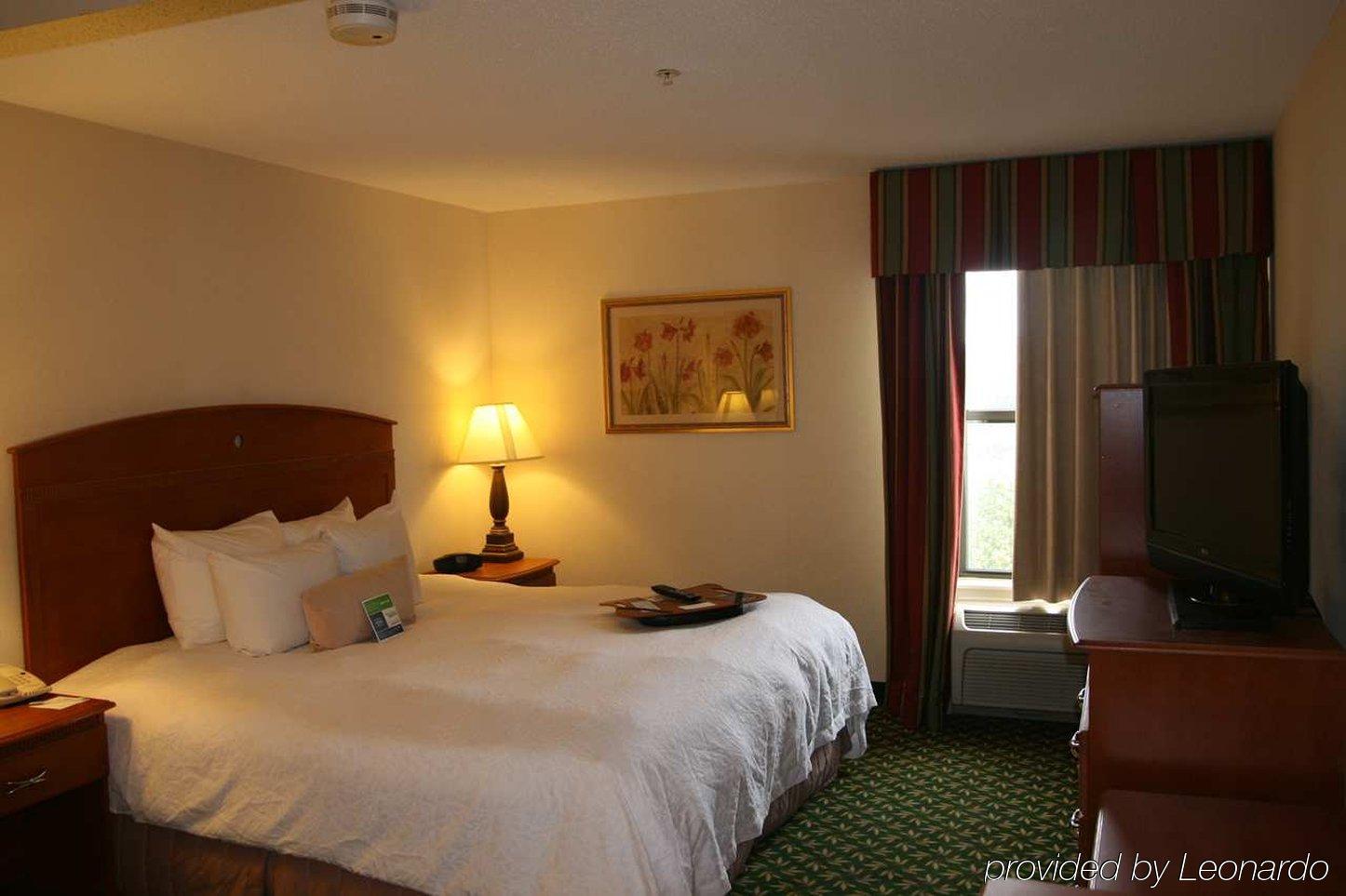 Hampton Inn Akron-Fairlawn Montrose Værelse billede